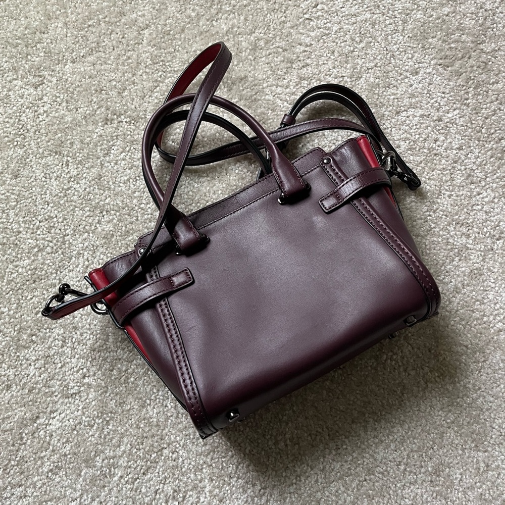 Coach Burgundy Leather Floral Appliqué Handbag Purse Like New - Picture 4 of 8